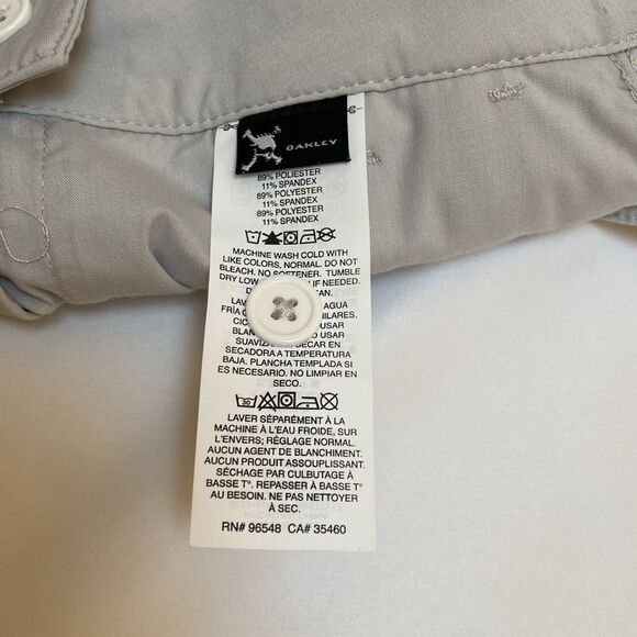 Oakley Gray Cargo Shorts Versatile and Stylish - Picture 13 of 13